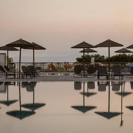 Atrium فندق خالكيذيكي