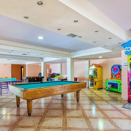 Atrium Hotel 4*