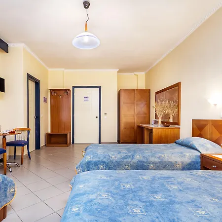 Hotel Atrium 4*