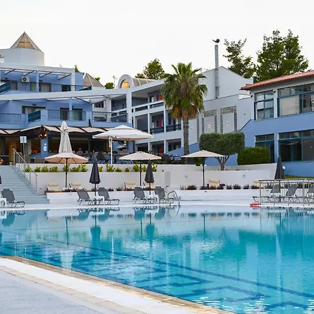 Atrium Hotel