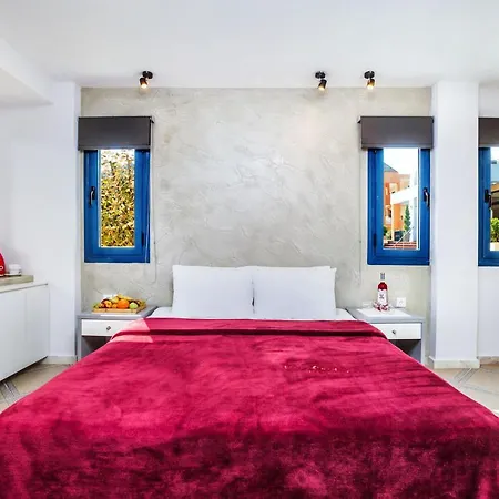 Atrium Hotel 4*