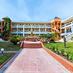 Hotel Atrium 4*