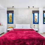 Atrium Hotel 4*
