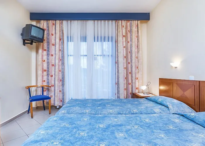 Hotel Atrium 4*